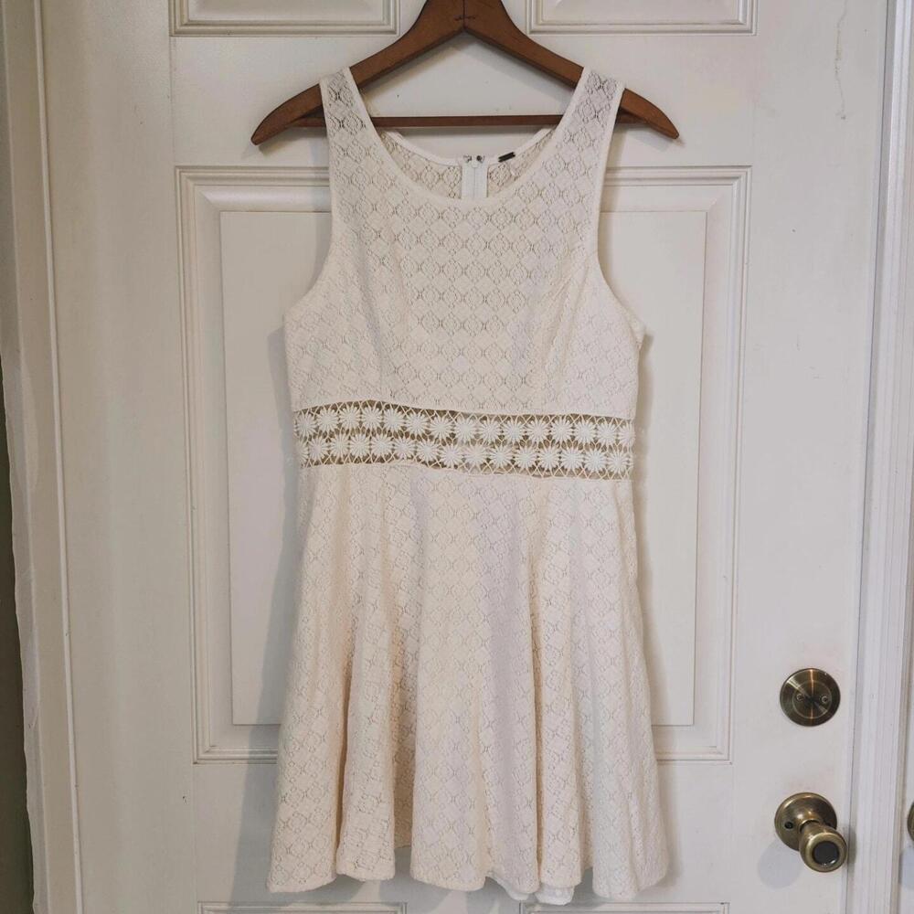 Free People Women's cream lace dress size large